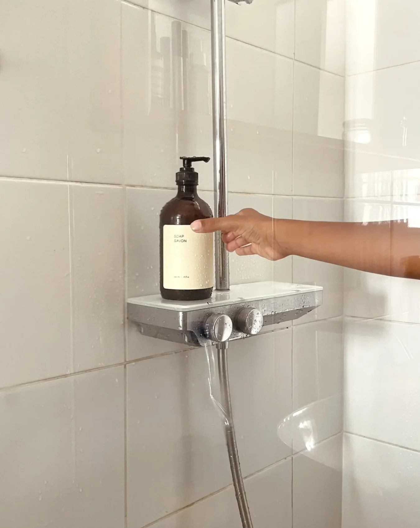 sdb_4_acase_living_ste_anne_guadeloupe_alouer_robinetterie_douche